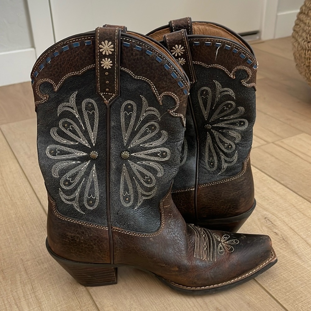 Ariat women’s boot